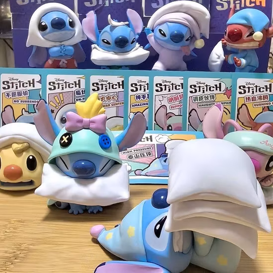 OEM Factory Custom 8PCS/Set Talking Parrot Blind Boxes Figure Toys